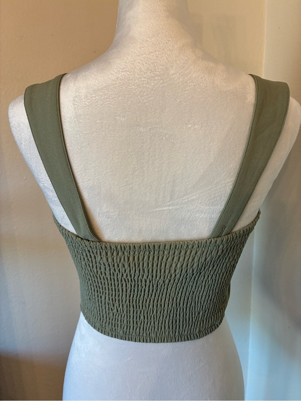 Abercrombie & Fitch Olive Square-Neck Crop Top - Picture 3 of 5